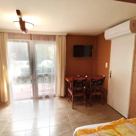 Apartment Mini Hajduszoboszlo